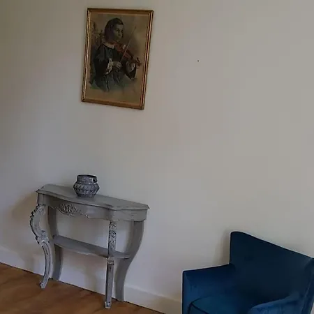 Hotel De 420 Metres Carres Dans Chateau L'ange Au Violon Jusqu'a 13 Couchages